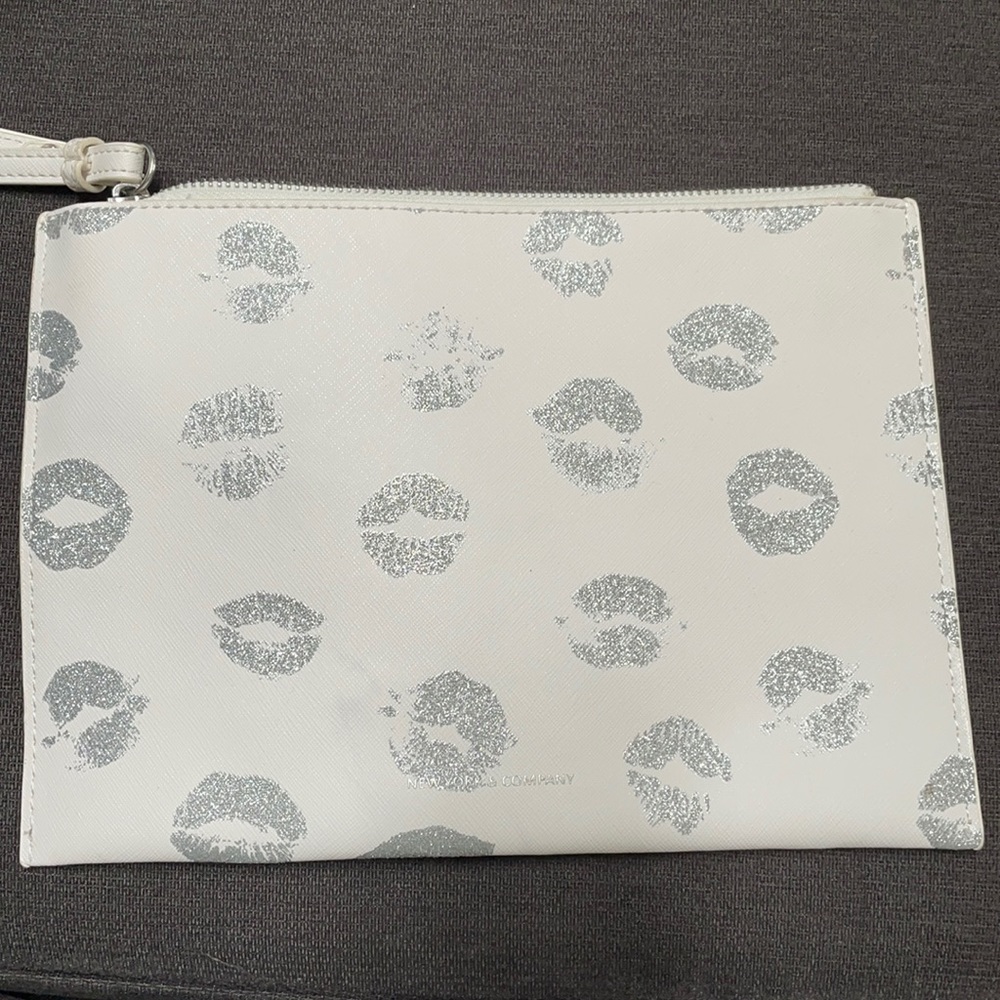 NY and Co purse